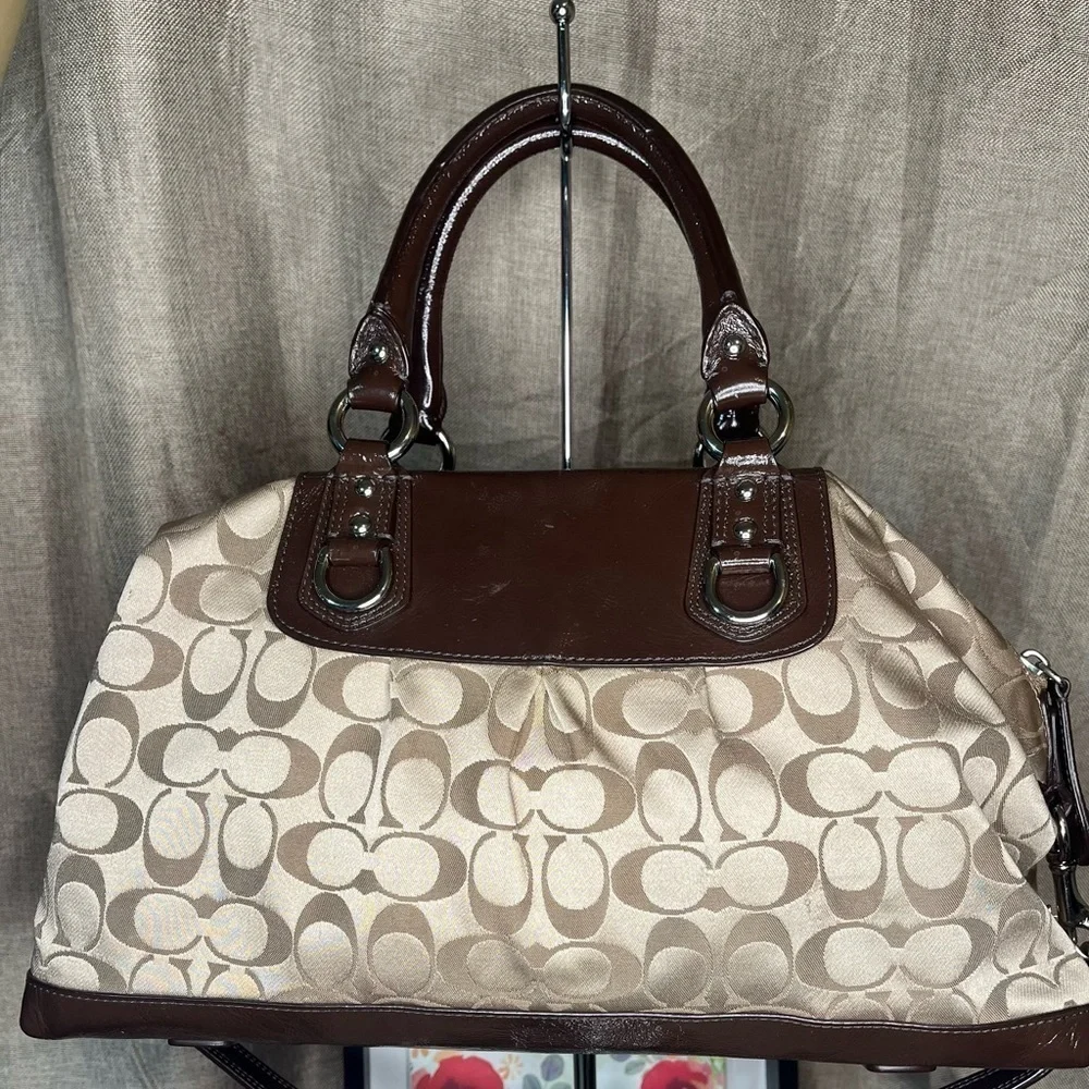 Y2K COACH Ashley Signature Satchel F15440 Rare Find, Classic, Timeless